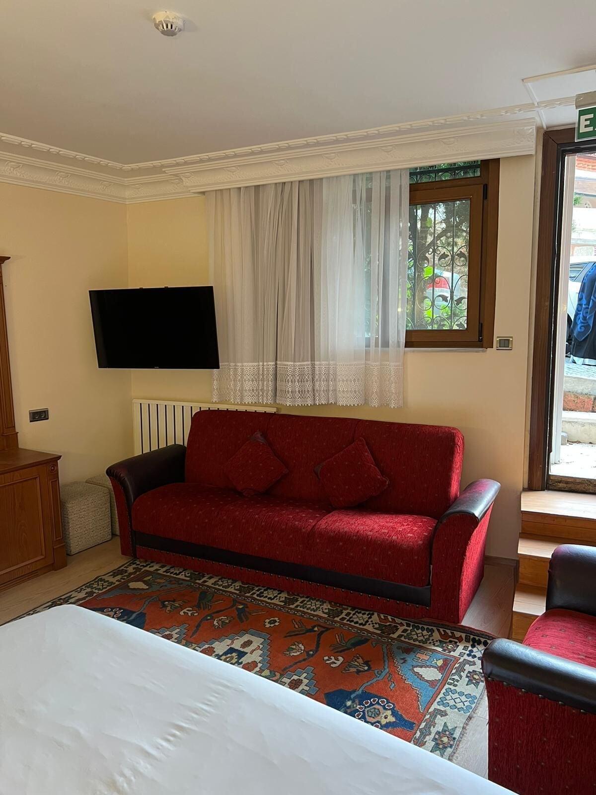 Hotel Ada Istanboel